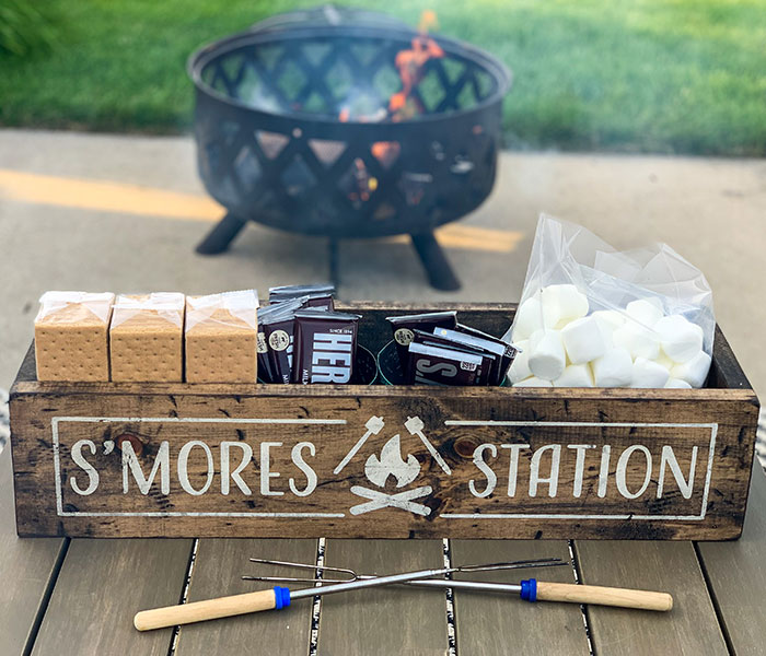 Fondue Sets & S’mores Kit