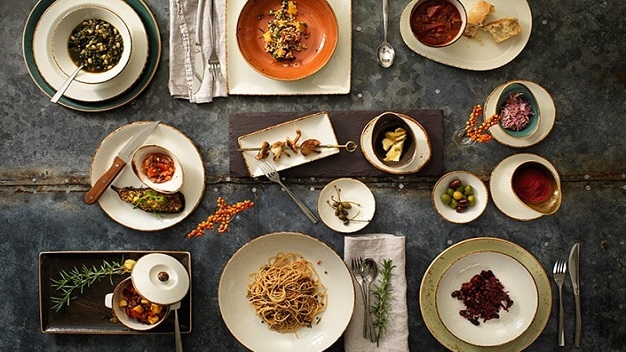 Dinnerware & Serve ware