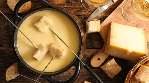 Top-Notch Fondue Sets & S’mores Kit